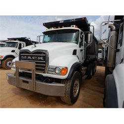 2007 MACK CV713 Dump Truck