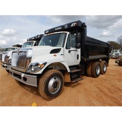 2009 INTERNATIONAL 7400 Dump Truck