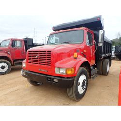 2002 INTERNATIONAL 4700 Dump Truck