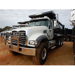 2018 MACK GU713 Dump Truck