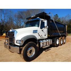 2018 MACK GU713 Dump Truck