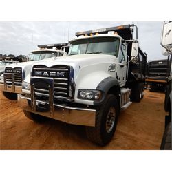 2018 MACK GU713 Dump Truck
