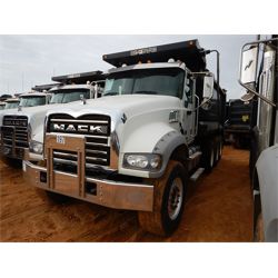 2015 MACK GU713 Dump Truck