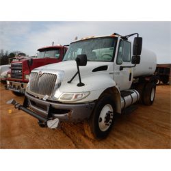 2010 INTERNATIONAL DURASTAR Water Truck