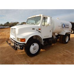 1999 INTERNATIONAL 4700 Water Truck