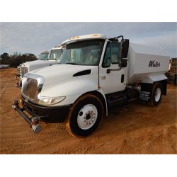2006 INTERNATIONAL 4300 Water Truck