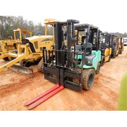 MITSUBISHI FD30N Forklift - Mast