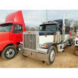 1993 PETERBILT 379 Sleeper Truck