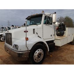1996 PETERBILT 330 Service / Mechanic / Utility Truck