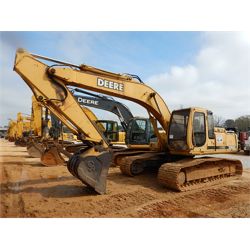 JOHN DEERE 200C LC Excavator