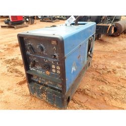 MILLER BOBCAT 225 Welding Equipment