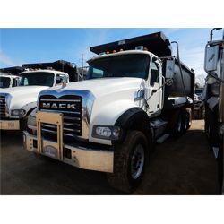 2010 MACK GU713 Dump Truck