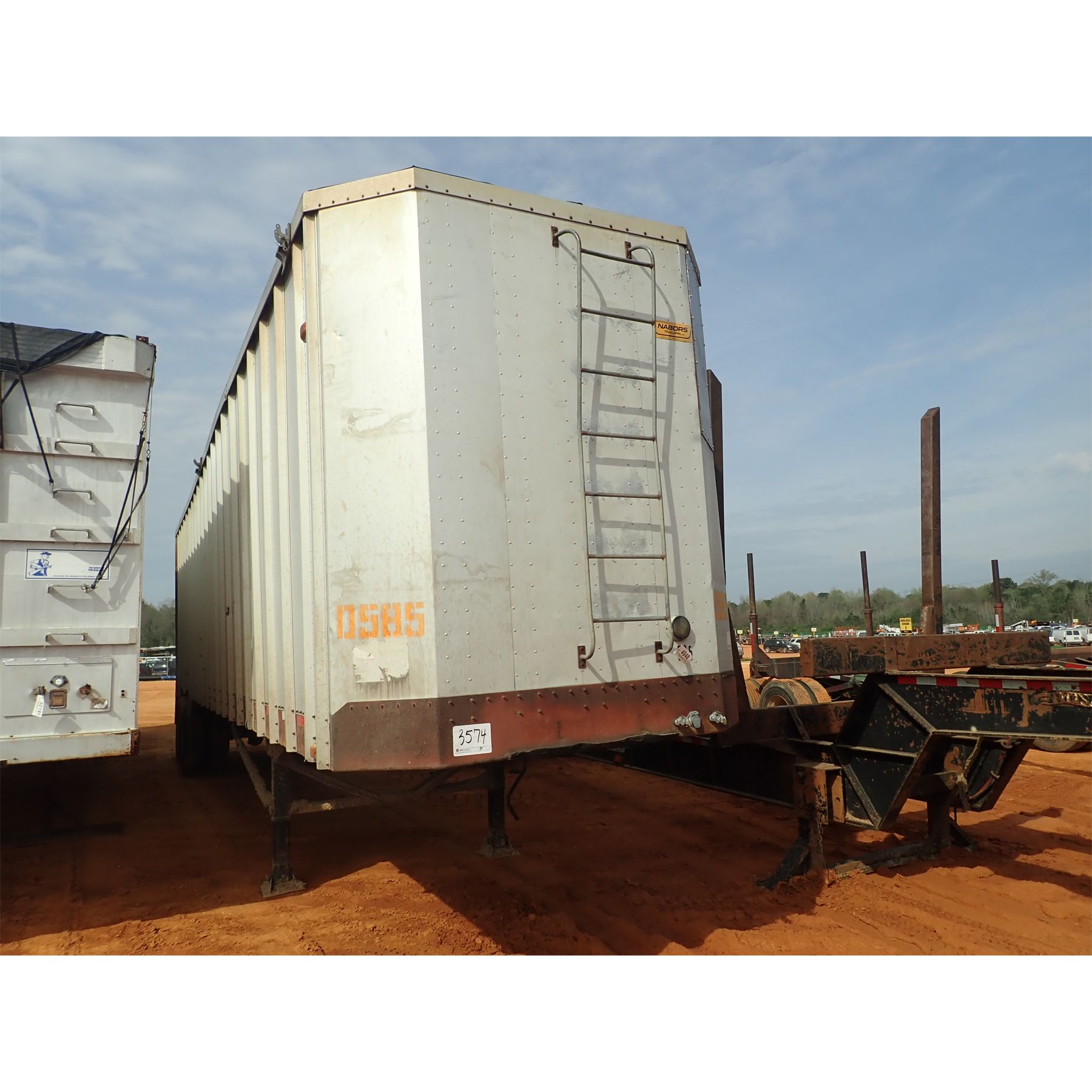 1989 NABORS B427 Chipper Trailer J.M. Wood Auction Company, Inc.