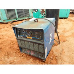 MILLER GOLD STAR 302 Welding Equipment