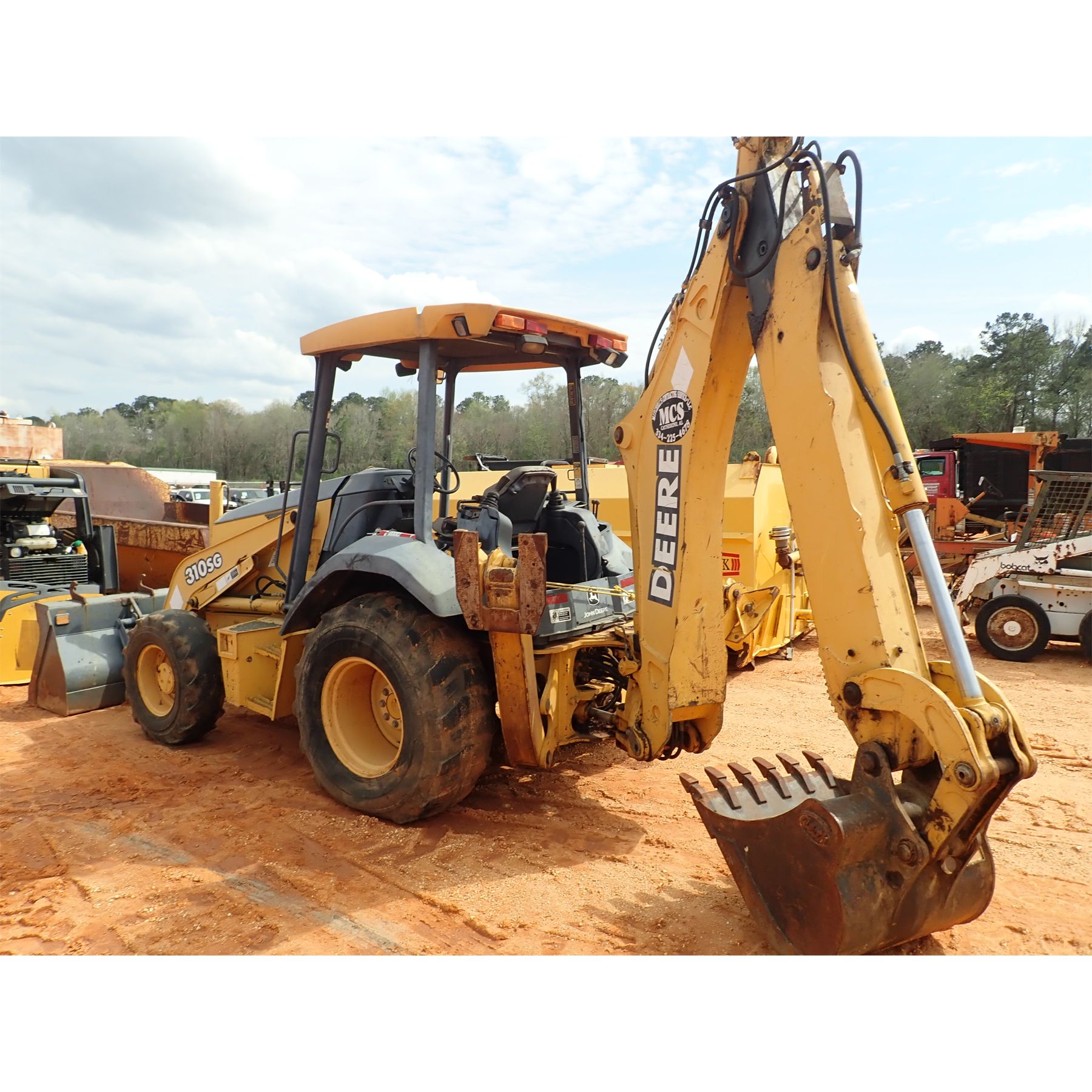 JOHN DEERE 310G Backhoe