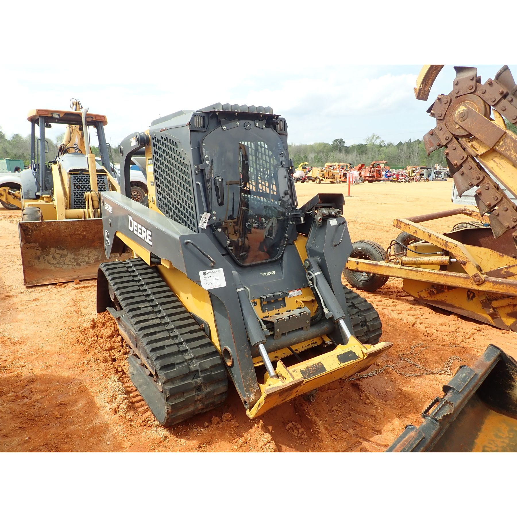 2014 JOHN DEERE 333E Skid Steer Loader Crawler J.M. Wood Auction