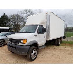 2003 FORD E550 SD Box Truck / Cargo Van
