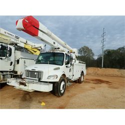 2007 FREIGHTLINER BUSINESS CLASS MR  Boom / Bucket / Crane Truck