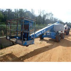 2002 GENIE S40-6300 Forklift - Telehandler