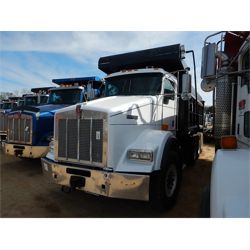 2005 KENWORTH T800 Dump Truck