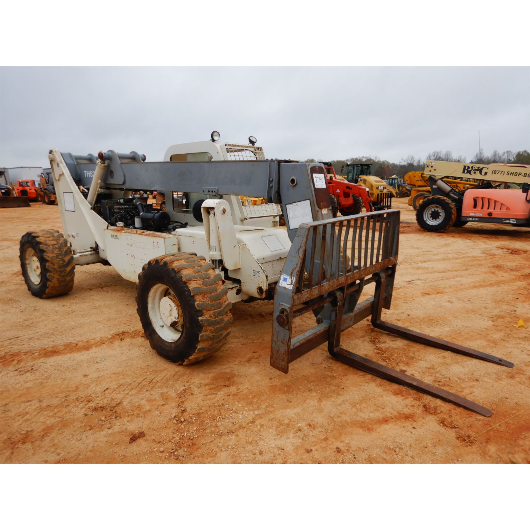 TEREX TH528 Forklift - Telehandler