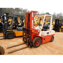 NISSAN 50 Forklift - Mast