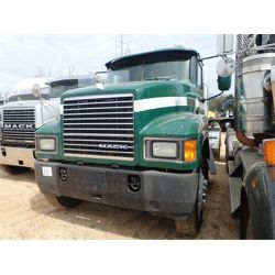 2014 MACK CHU613 Day Cab Truck