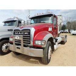 2013 MACK GU713 Day Cab Truck