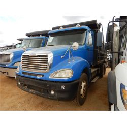 2007 FREIGHTLINER COLUMBIA Dump Truck