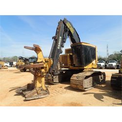 TIGERCAT 822 Feller Buncher
