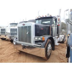 2005 PETERBILT 379 Day Cab Truck
