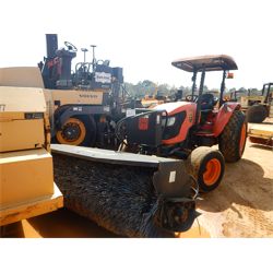 KUBOTA MS040 Broom
