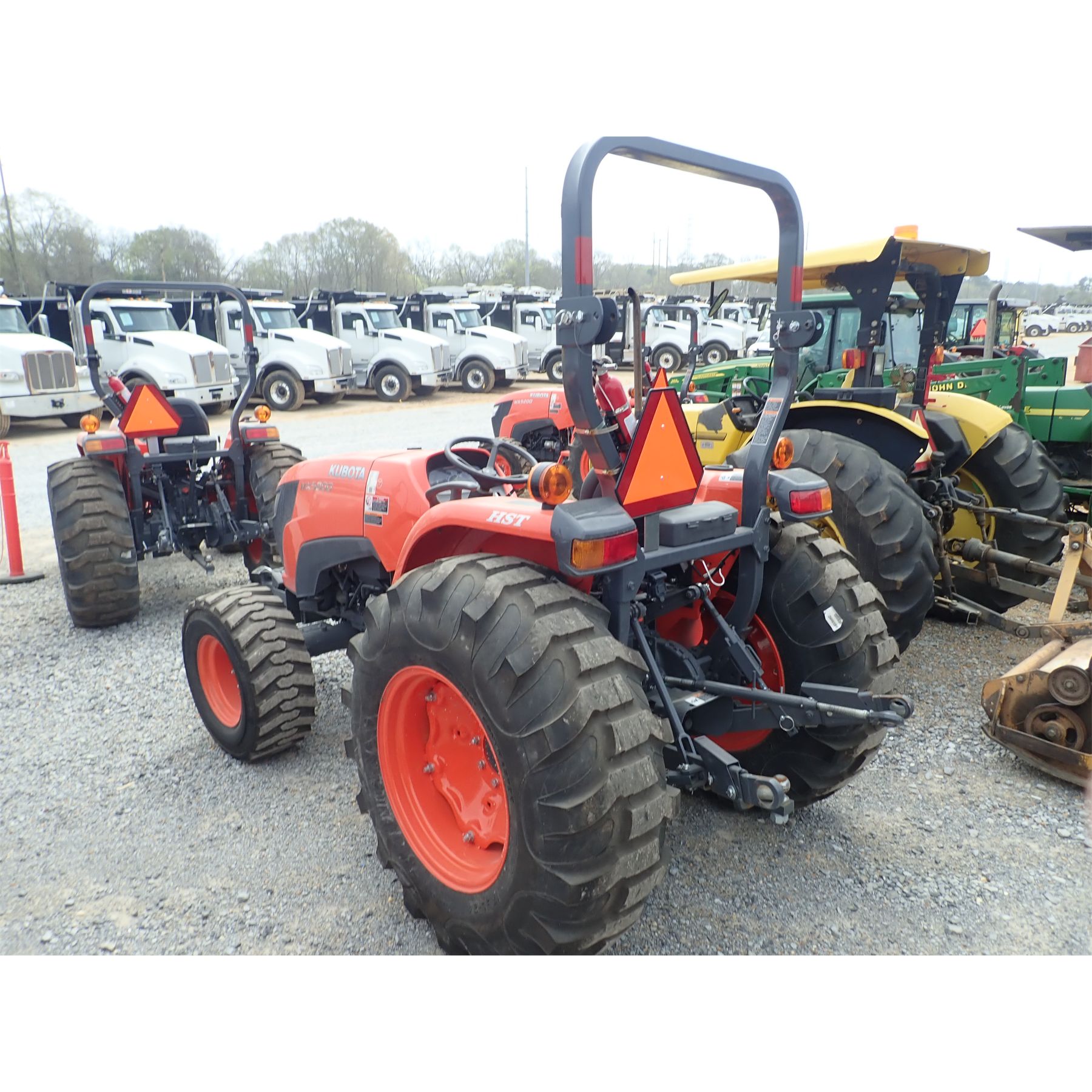 KUBOTA MX5800 Tractor