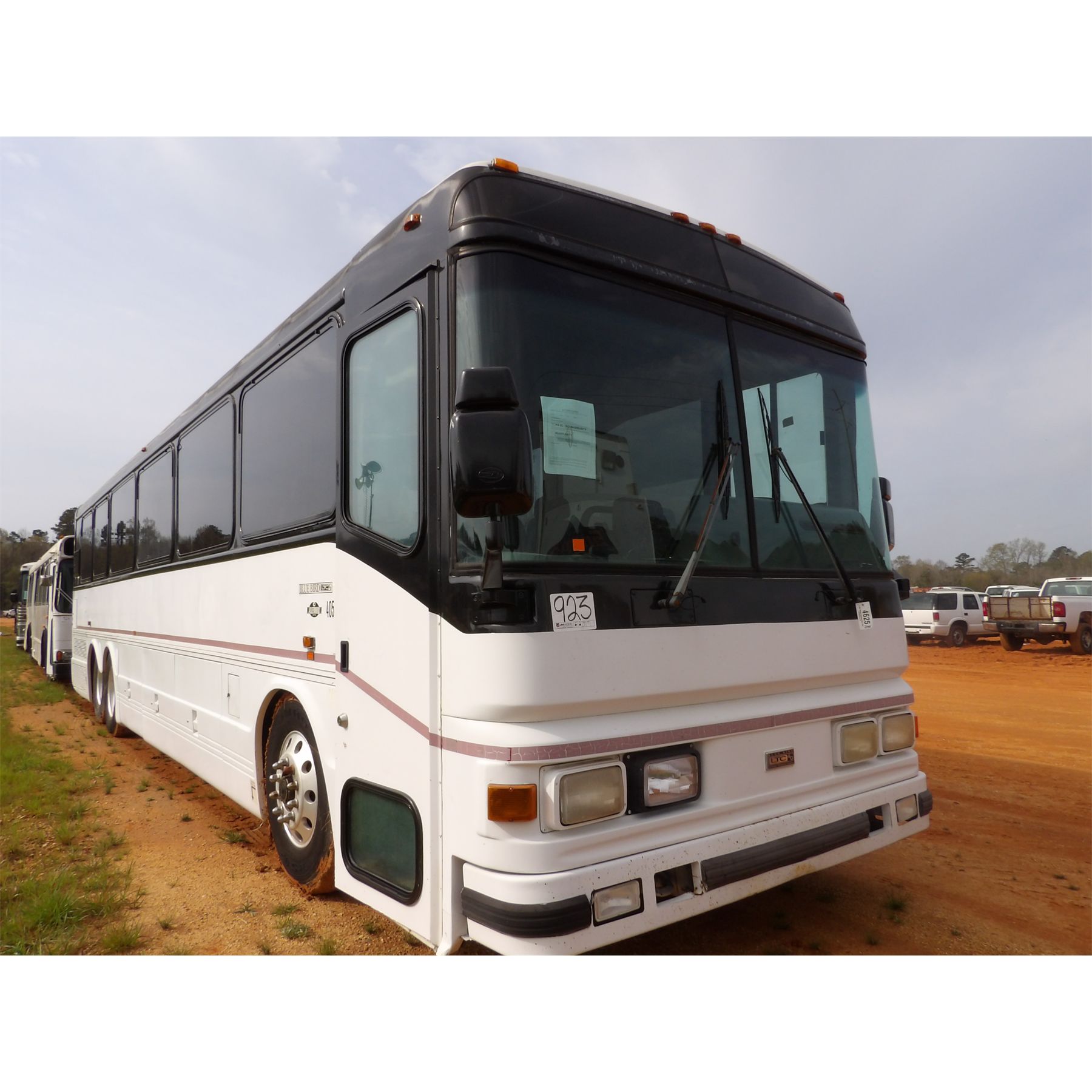 2000 BLUEBIRD LTC40 Bus / Motorcoach / RV