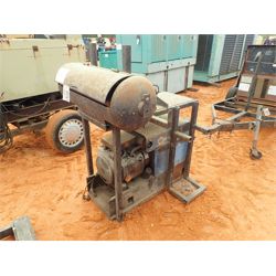 MILLER BOBCAT 225G Welding Equipment