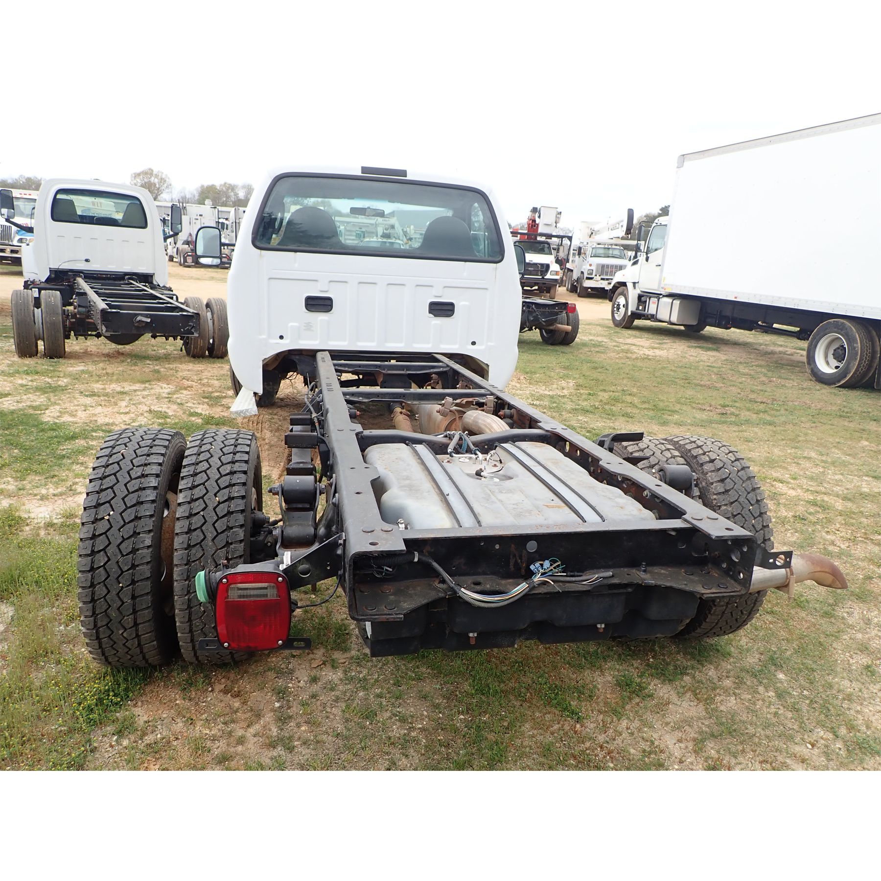 F550 Frame 2007 FORD F550 Cab and Chassis Truck - J.M. Wood Auction Company, Inc.