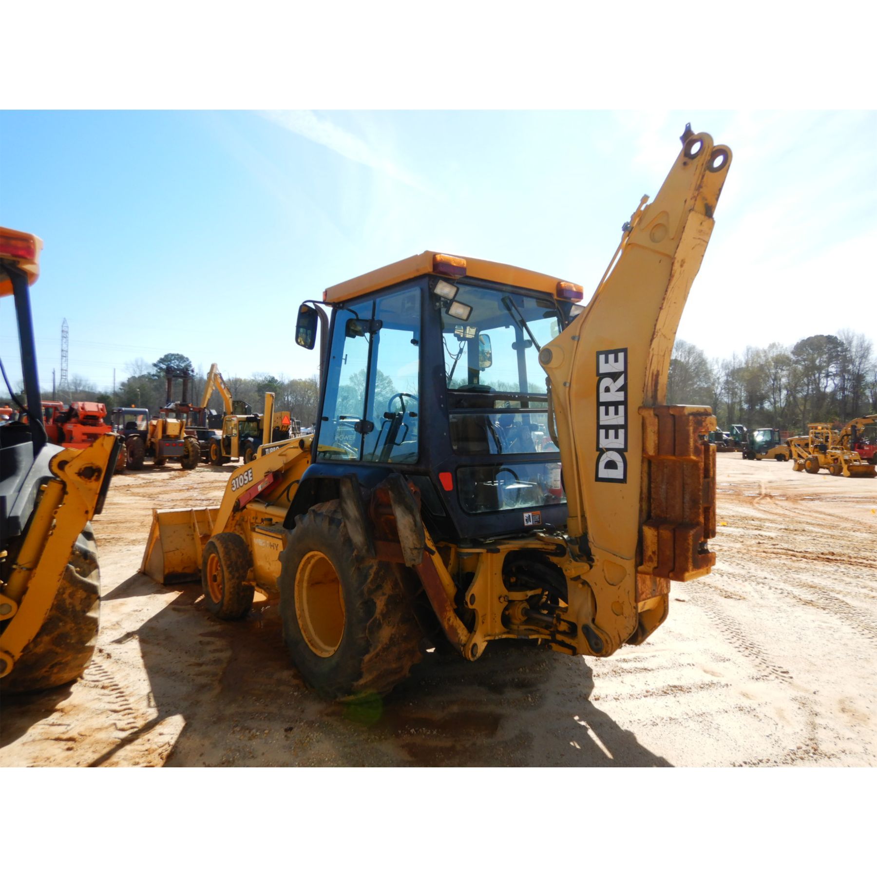 JOHN DEERE 310SE Backhoe