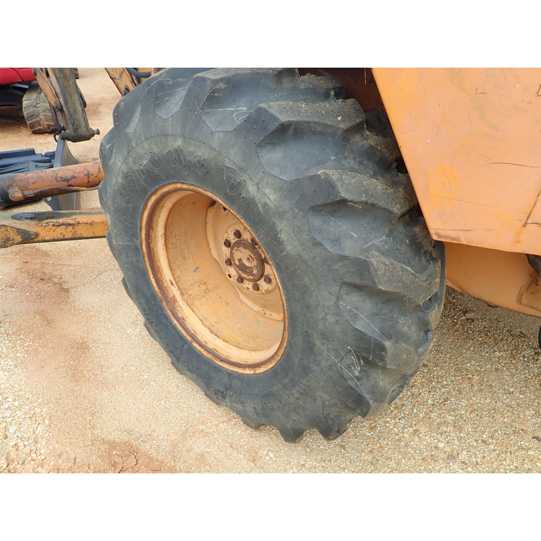 CASE 580C Backhoe