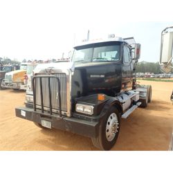 2000 WESTERN STAR 4900FA Day Cab Truck