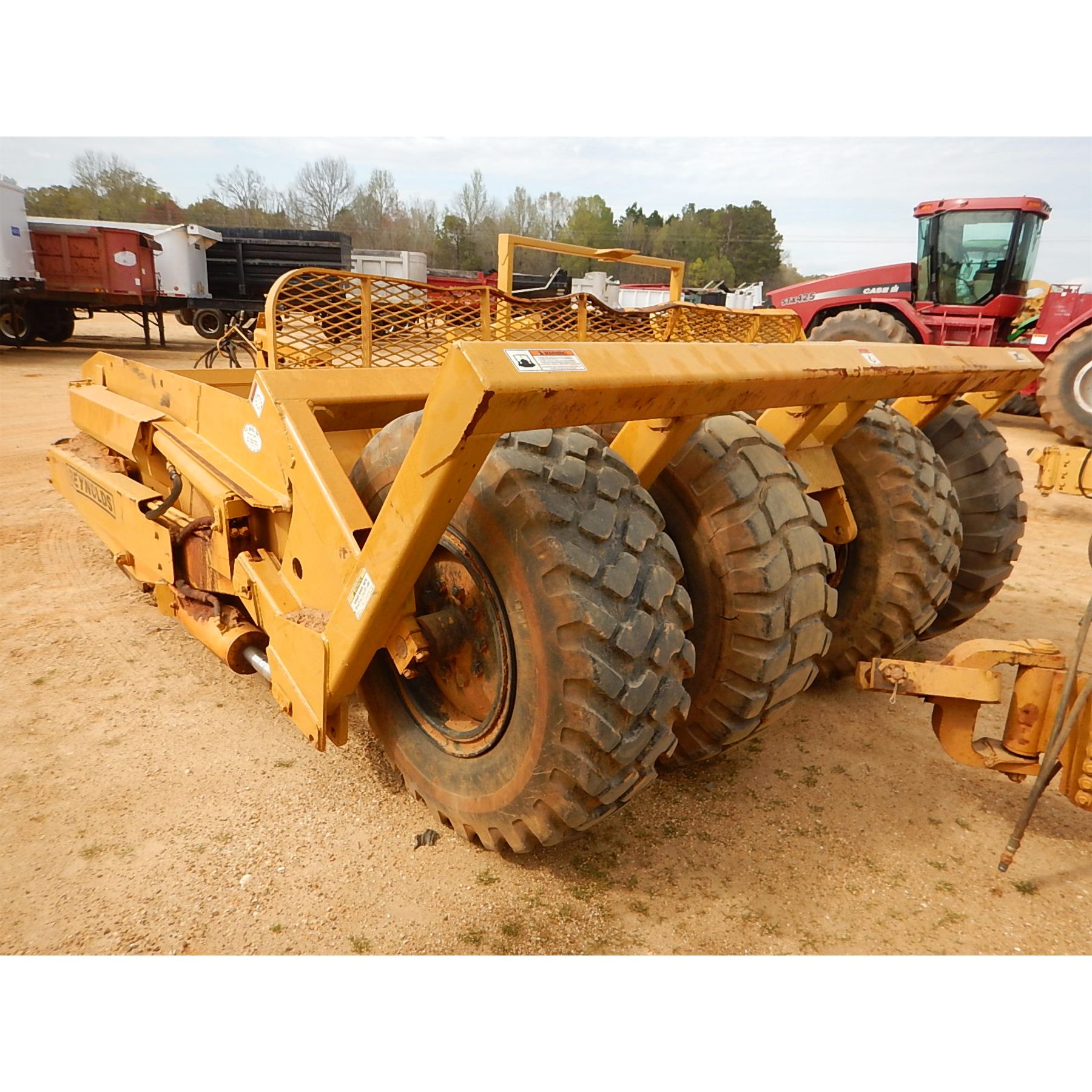 REYNOLDS 14C Pull Scraper J.M. Wood Auction Company, Inc.