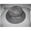 Image 1 : MICHAEL JACKSON AUTHENTIC FEDORA HAT FROM 1988 CONCERT IN LOS ANGELES