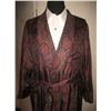 Image 2 : HUGH HEFNER FAMOUS SILK ROBE FROM DESIGNER ARCHIVE IN BRAND NEW CONDITION