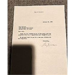 LEE A. IACOCCA SIGNED LETTER TO FAMOUS HOLLYWOOD LOS ANGELES FASHION DESIGNER