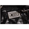 Image 4 : Chanel Black Leather Quilted Reissue Shoulder Bag Tote