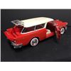 Image 3 : 1955 Chevy Nomad 1/18 Scale Diecast Car in Very Good Shape