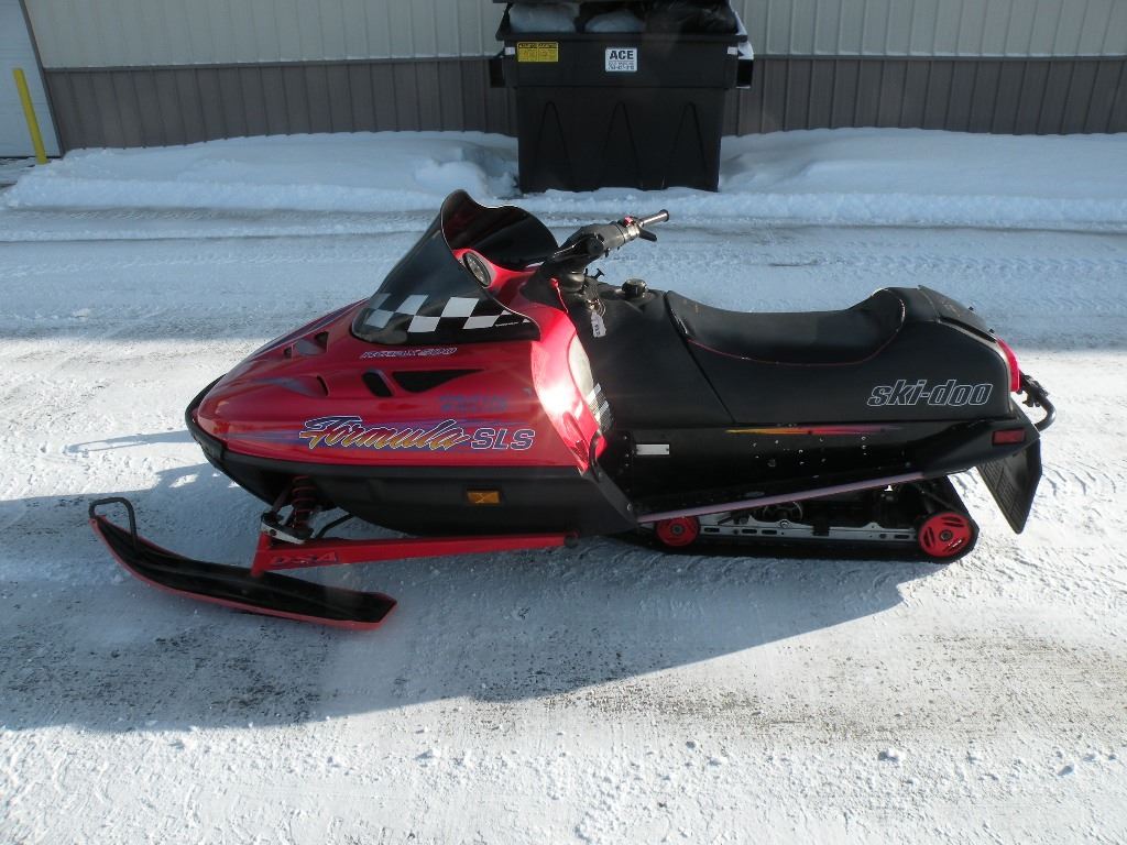 1996 Ski Doo Formula SLS 500 DOES NOT RUN SN105000807
