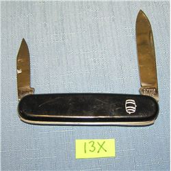 Beer keg decorated 2 bladed pocket knife