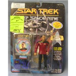 Star Trek action figure: Commander Ben Sisko