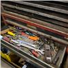 Image 8 : 2 PC TOOL BOX FULL OF TOOLS