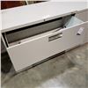 Image 2 : HON 2 DRAWER LATERAL FILE CABINET